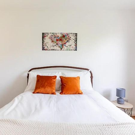 Large, Bright And Spacious 3 Bed Flat In London Londres Exterior foto