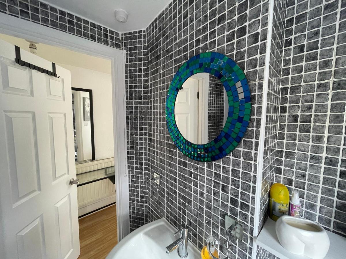 Large, Bright And Spacious 3 Bed Flat In London Londres Exterior foto