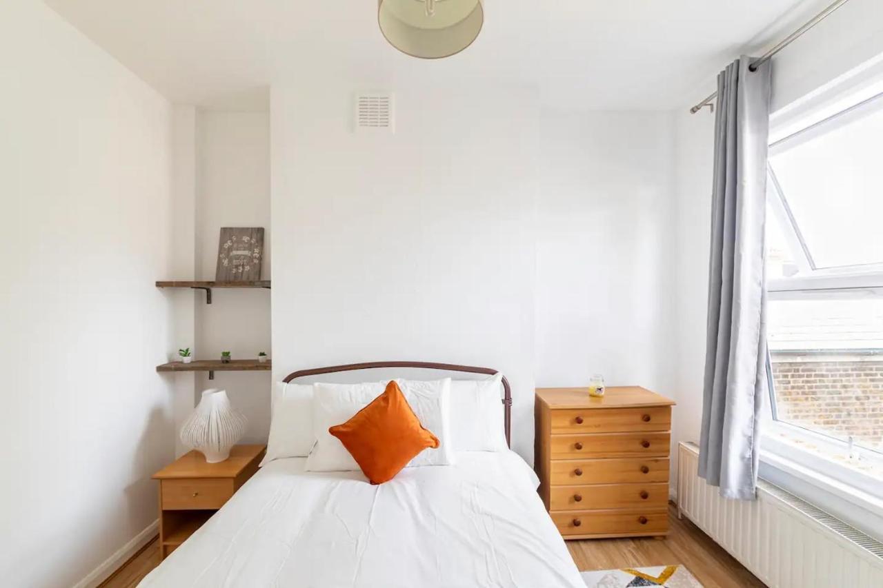 Large, Bright And Spacious 3 Bed Flat In London Londres Exterior foto