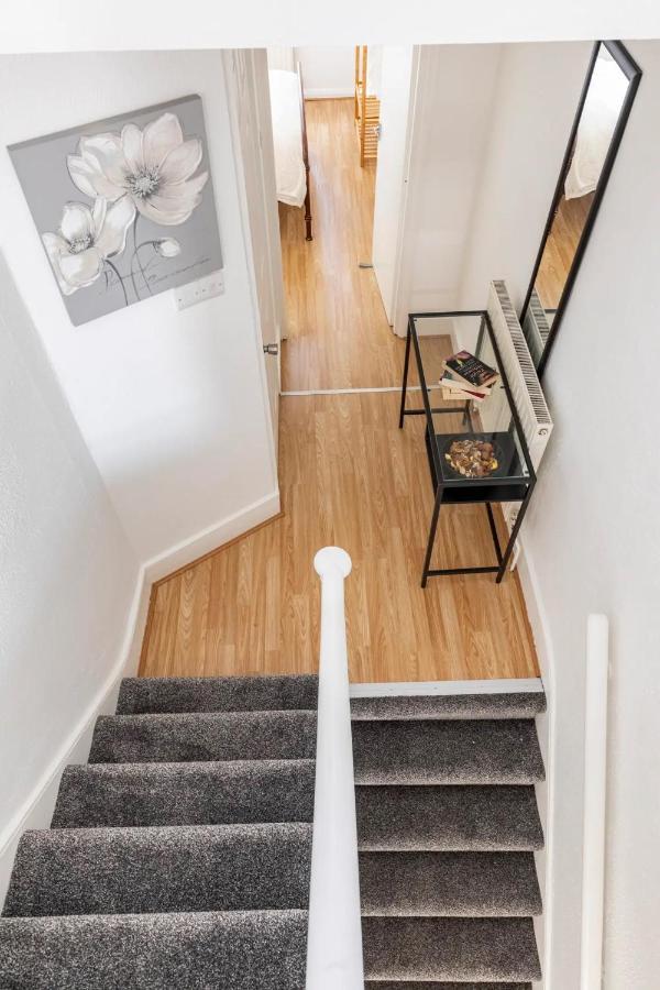 Large, Bright And Spacious 3 Bed Flat In London Londres Exterior foto