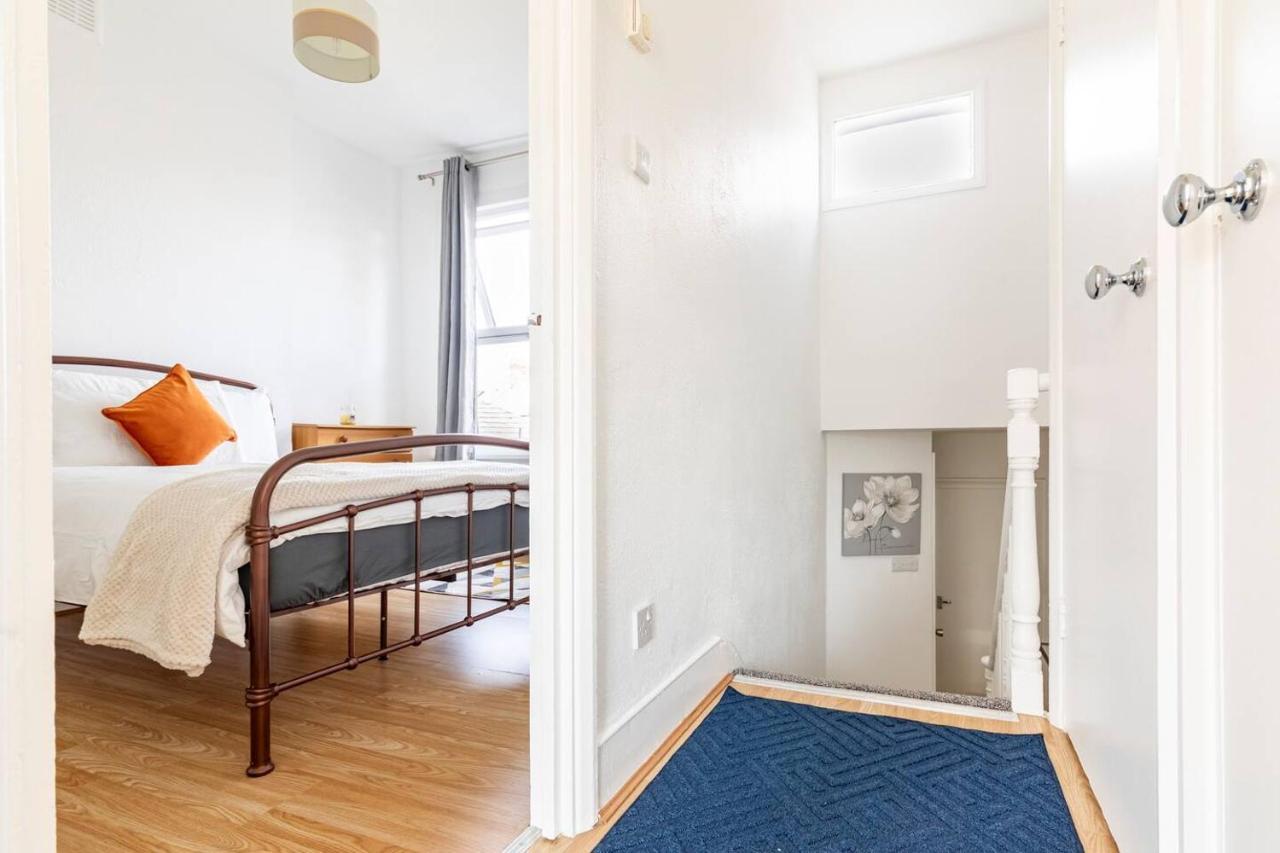 Large, Bright And Spacious 3 Bed Flat In London Londres Exterior foto