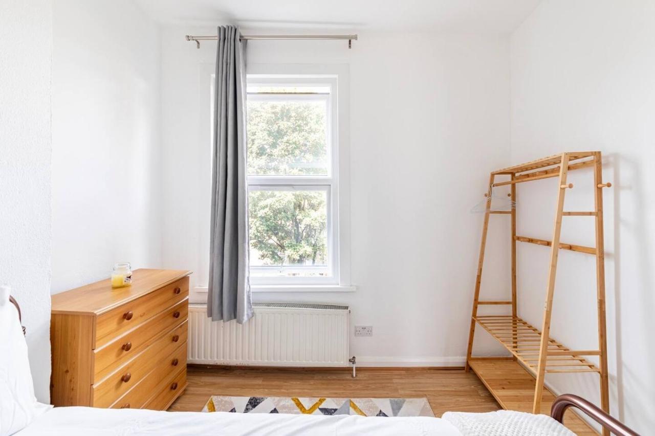 Large, Bright And Spacious 3 Bed Flat In London Londres Exterior foto